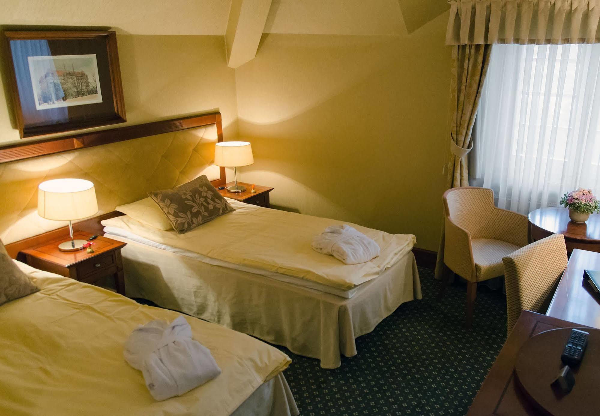 Park Hotel Szczecin Bagian luar foto