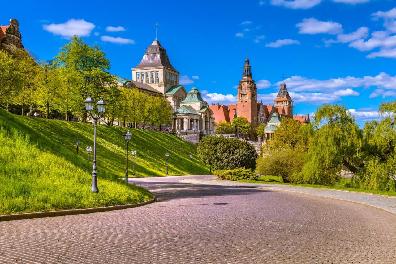 Park Hotel Szczecin Bagian luar foto