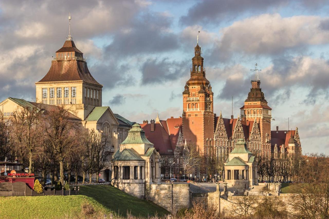 Park Hotel Szczecin Bagian luar foto