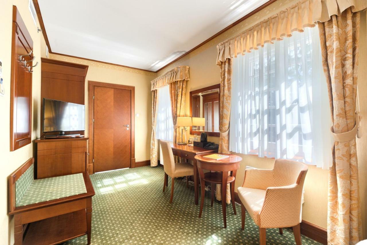 Park Hotel Szczecin Bagian luar foto